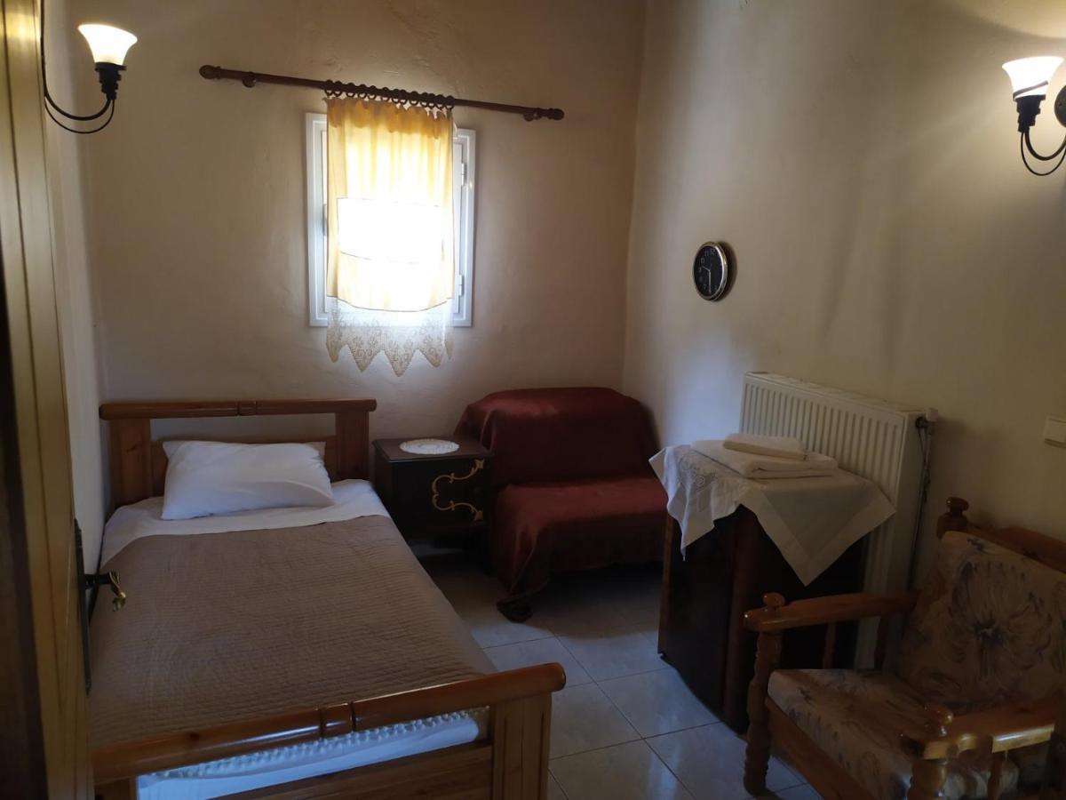 Plataniotissa Mansion Villa Калаврита Екстериор снимка